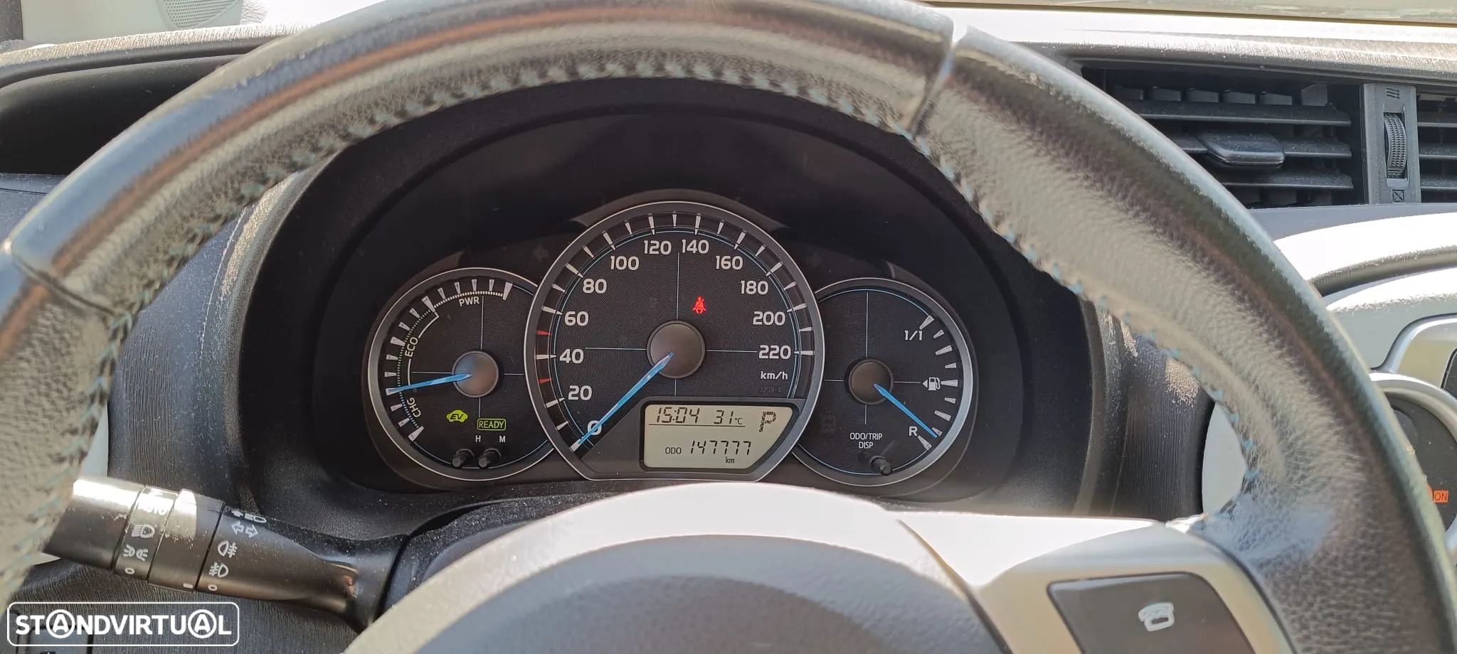 Toyota Yaris 1.5 HSD Comfort - 2