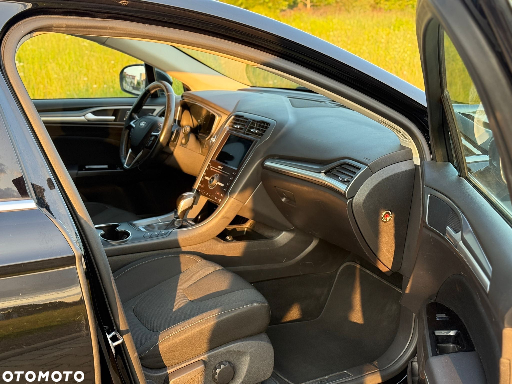 Ford Mondeo 2.0 TDCi Titanium PowerShift - 29