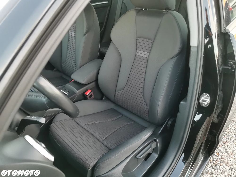 Audi A3 Sportback - 32
