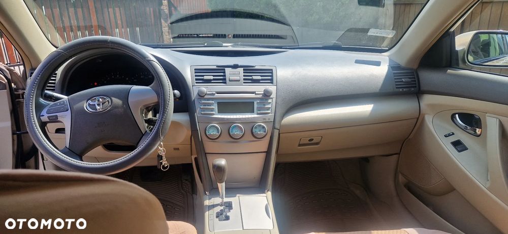 Toyota Camry 2.4 SE - 5