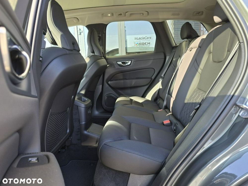 Volvo XC 60 T8 AWD Ultra Dark - 10