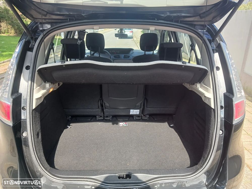 Renault Scénic 1.5 dCi Dynamique S - 6