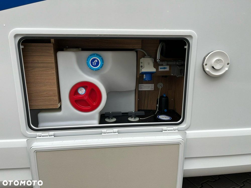 KNAUS LIVE WAVE 650 MG - 9