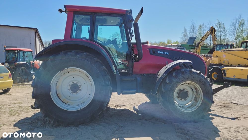 Valtra T152 - 6