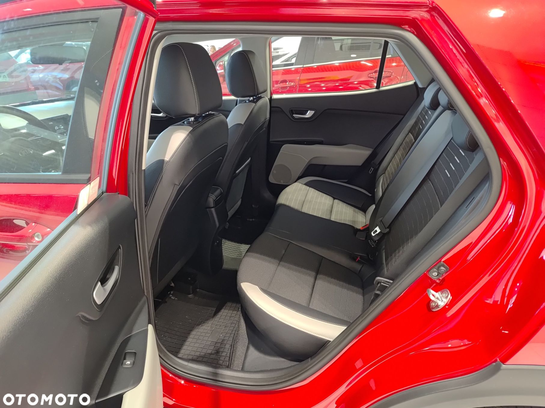 Kia Stonic - 5