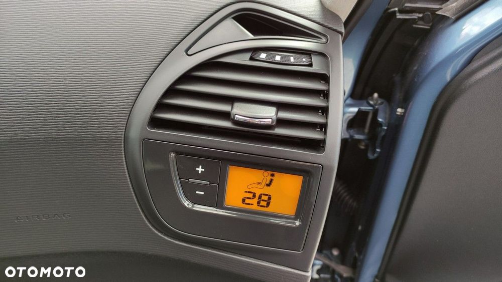 Citroën C4 Grand Picasso - 27