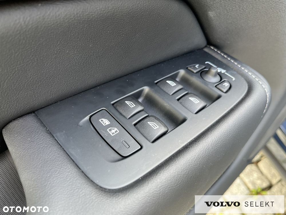 Volvo XC 60 - 16