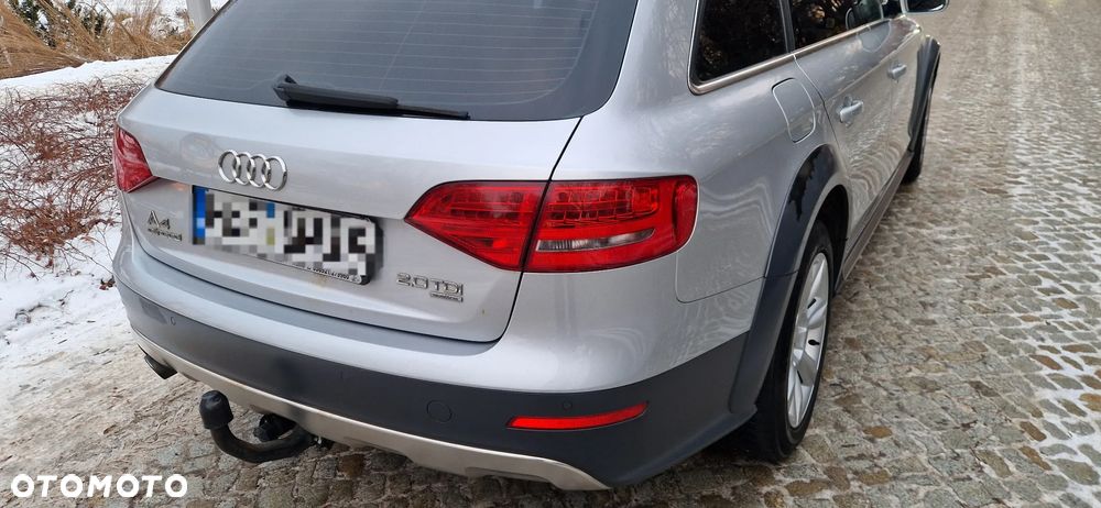 Audi A4 Allroad - 14