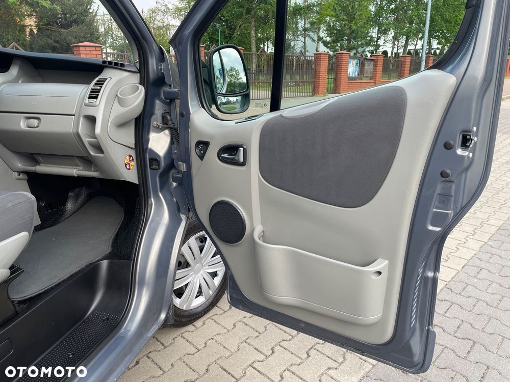 Opel Vivaro - 21