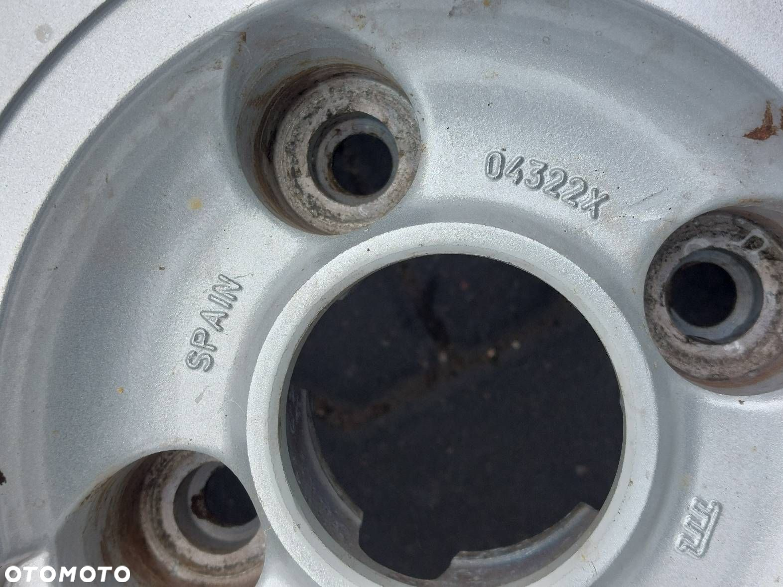 KOŁO FELGA OPONA ZAPAS 4x108 6,5Jx16 FI65,1 215/60R16 CITROEN C5 I - 7