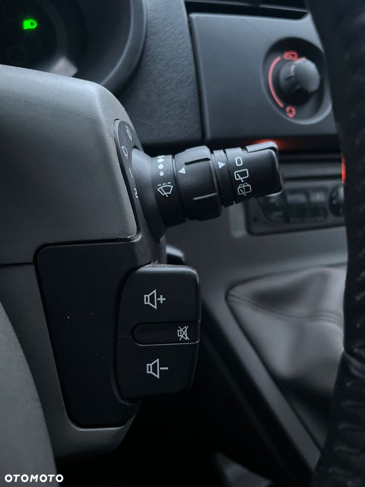 Renault Kangoo 1.6 8V Happy Family - 18