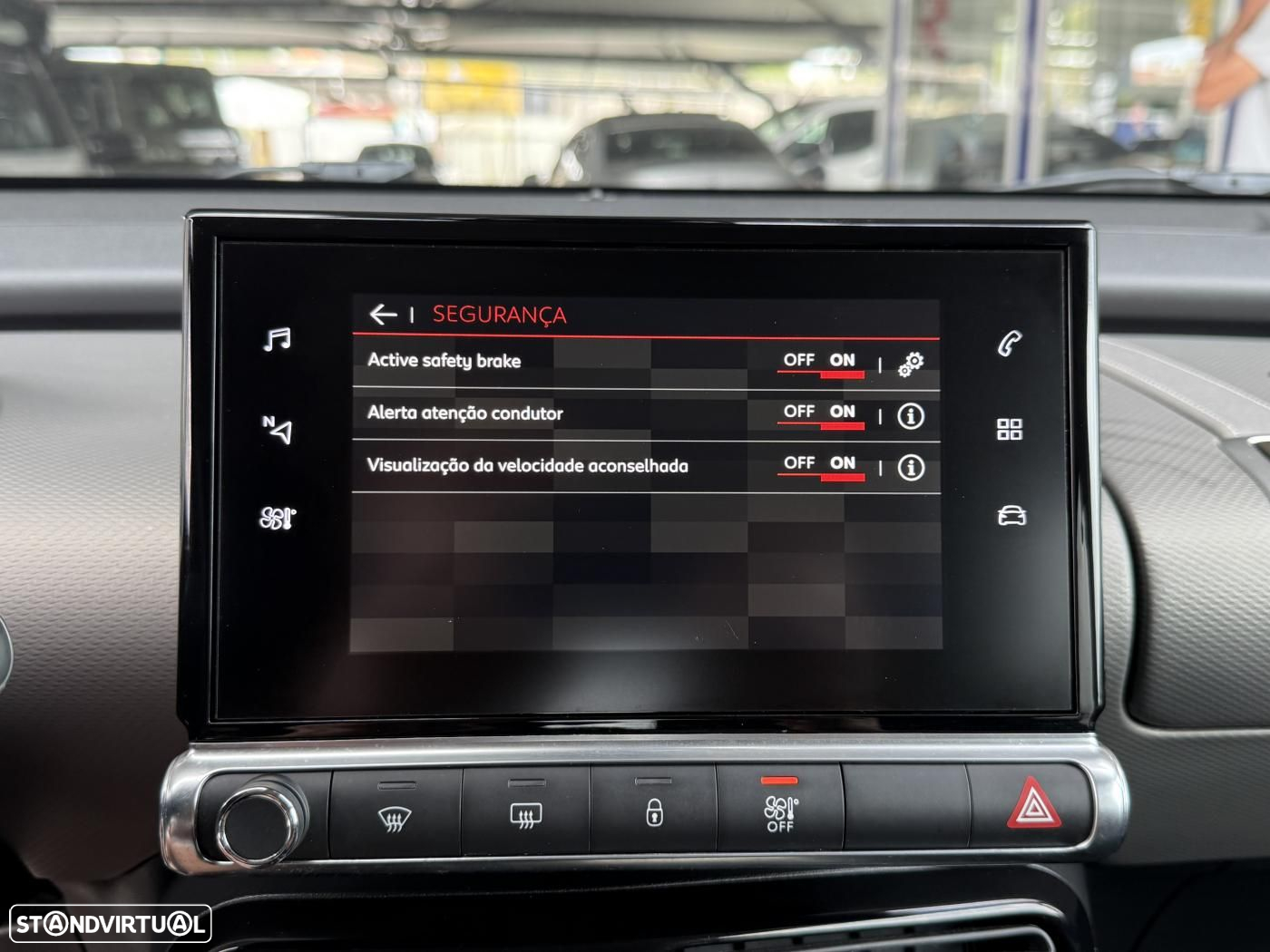 Citroën C4 Cactus 1.2 PureTech Shine - 31