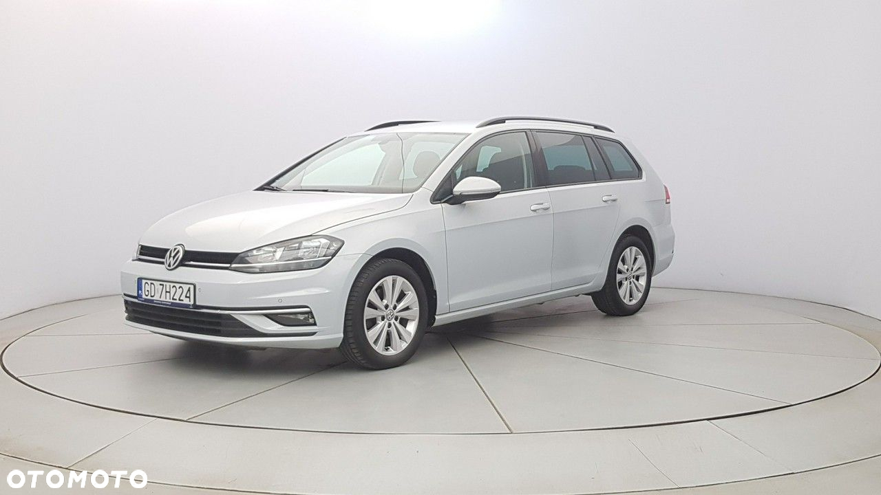 Volkswagen Golf - 3