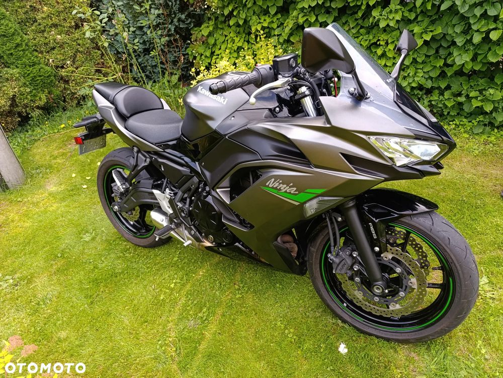 Kawasaki Ninja - 4