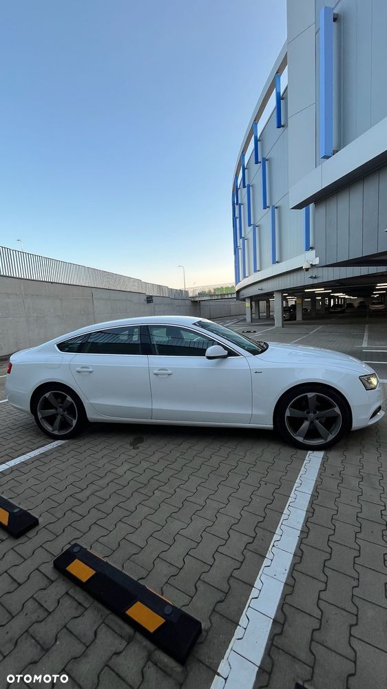 Audi A5 Limousine - 2
