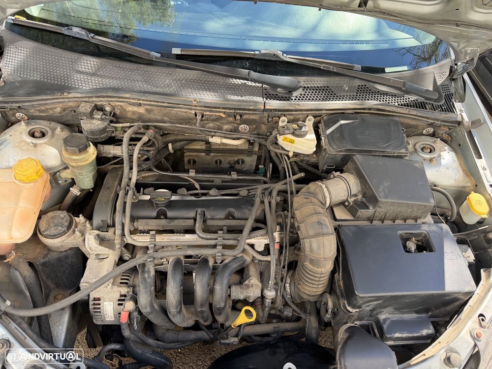 Ford Focus 1.4 Comfort - 6