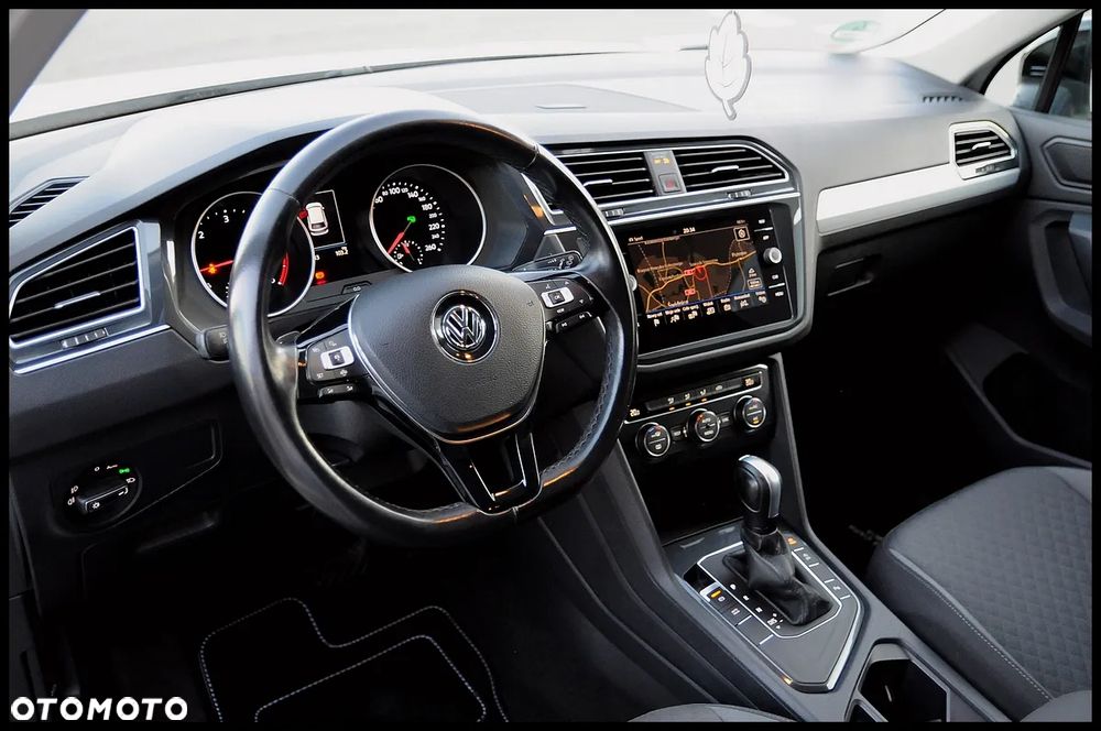 Volkswagen Tiguan 2.0 TDI SCR DSG R-Line - 26