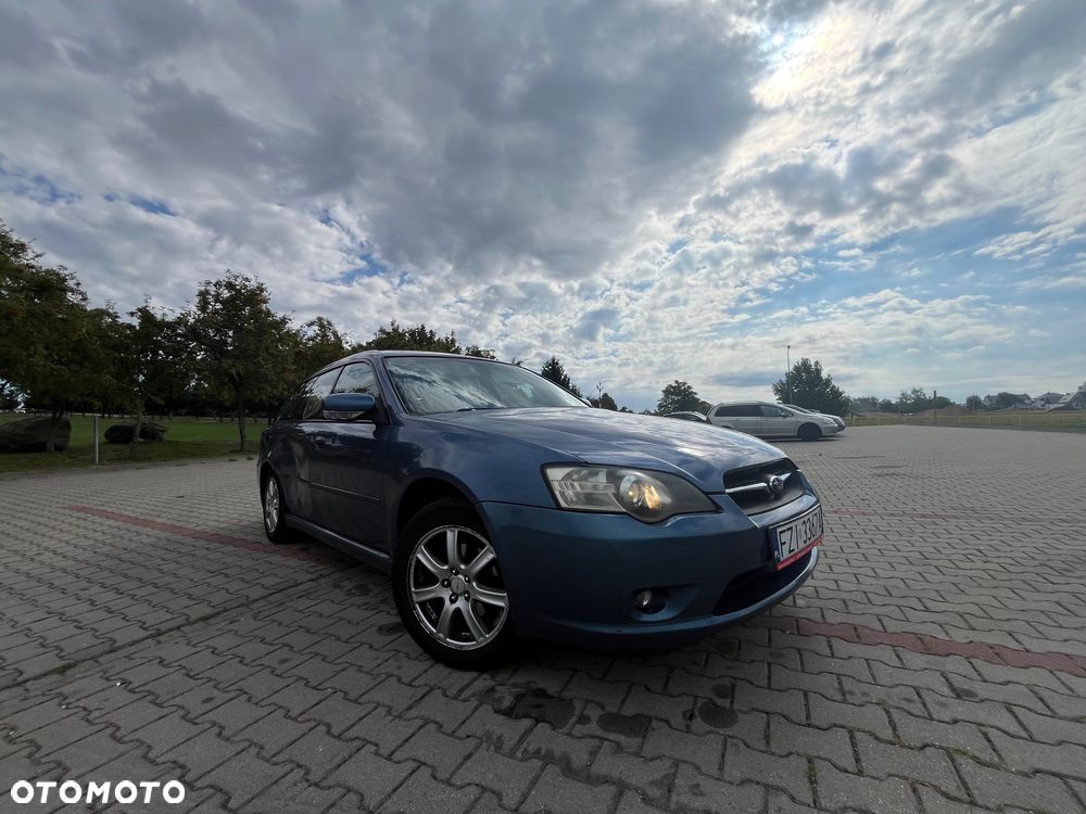 Subaru Legacy - 13
