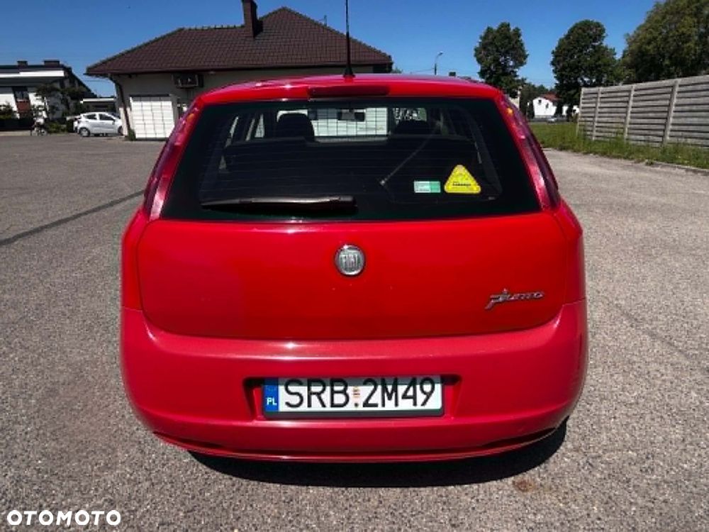 Fiat Grande Punto - 4