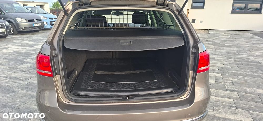 Volkswagen Passat 1.6 TDI BlueMotion - 12