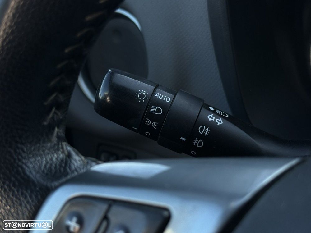 Toyota Yaris 1.5 HSD Comfort - 9