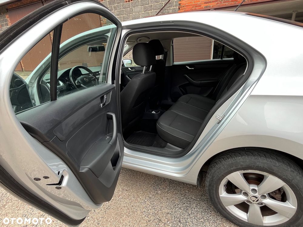 Skoda RAPID 1.4 TDI DPF Ambition - 22