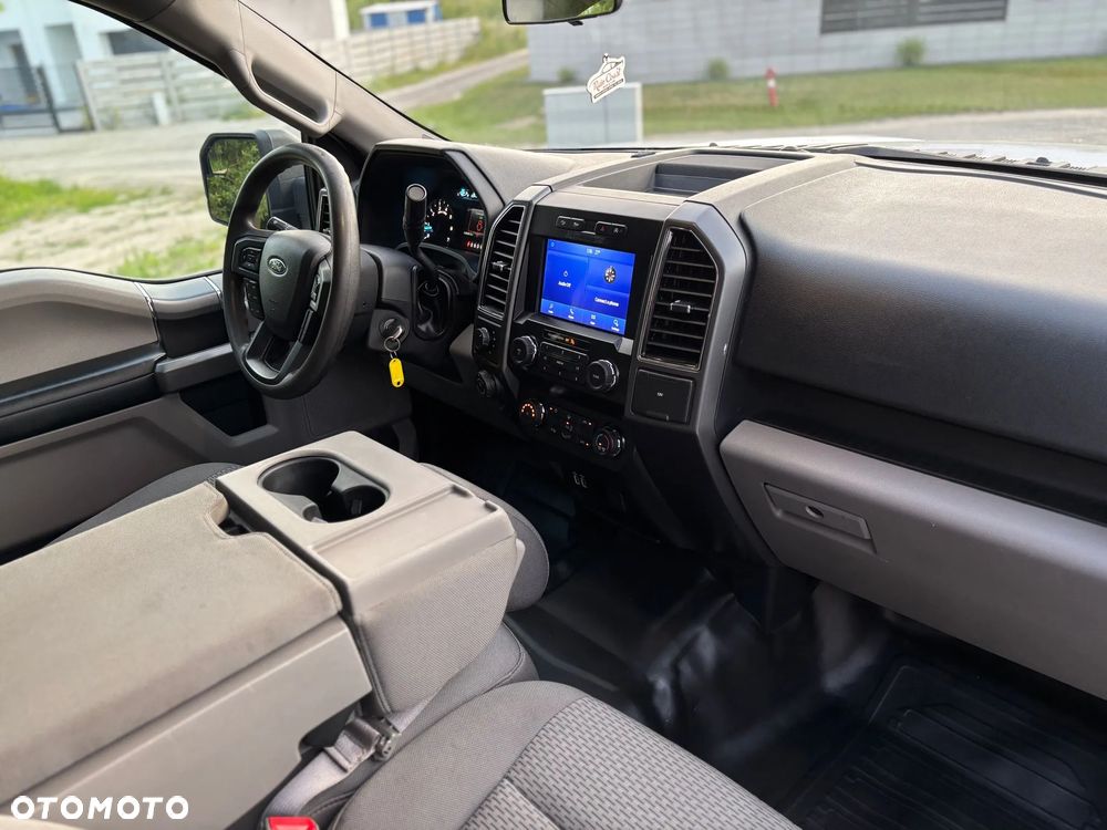 Ford F150 - 19