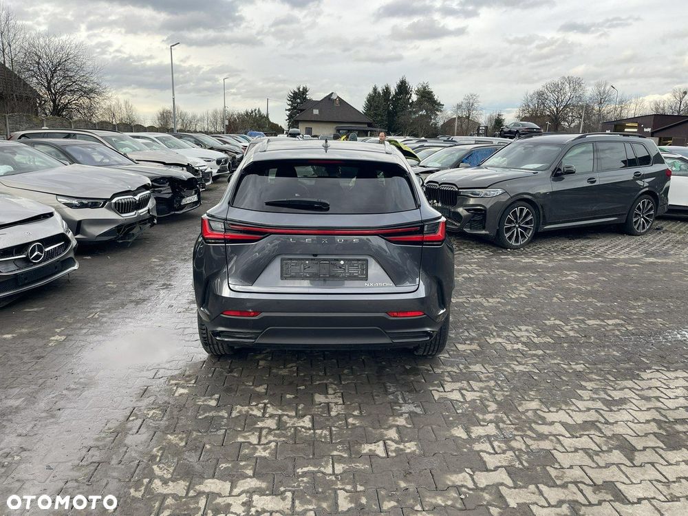 Lexus NX 450h+ E-FOUR Business - 5