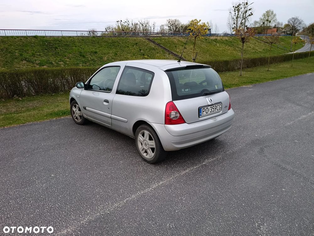 Renault Clio - 4
