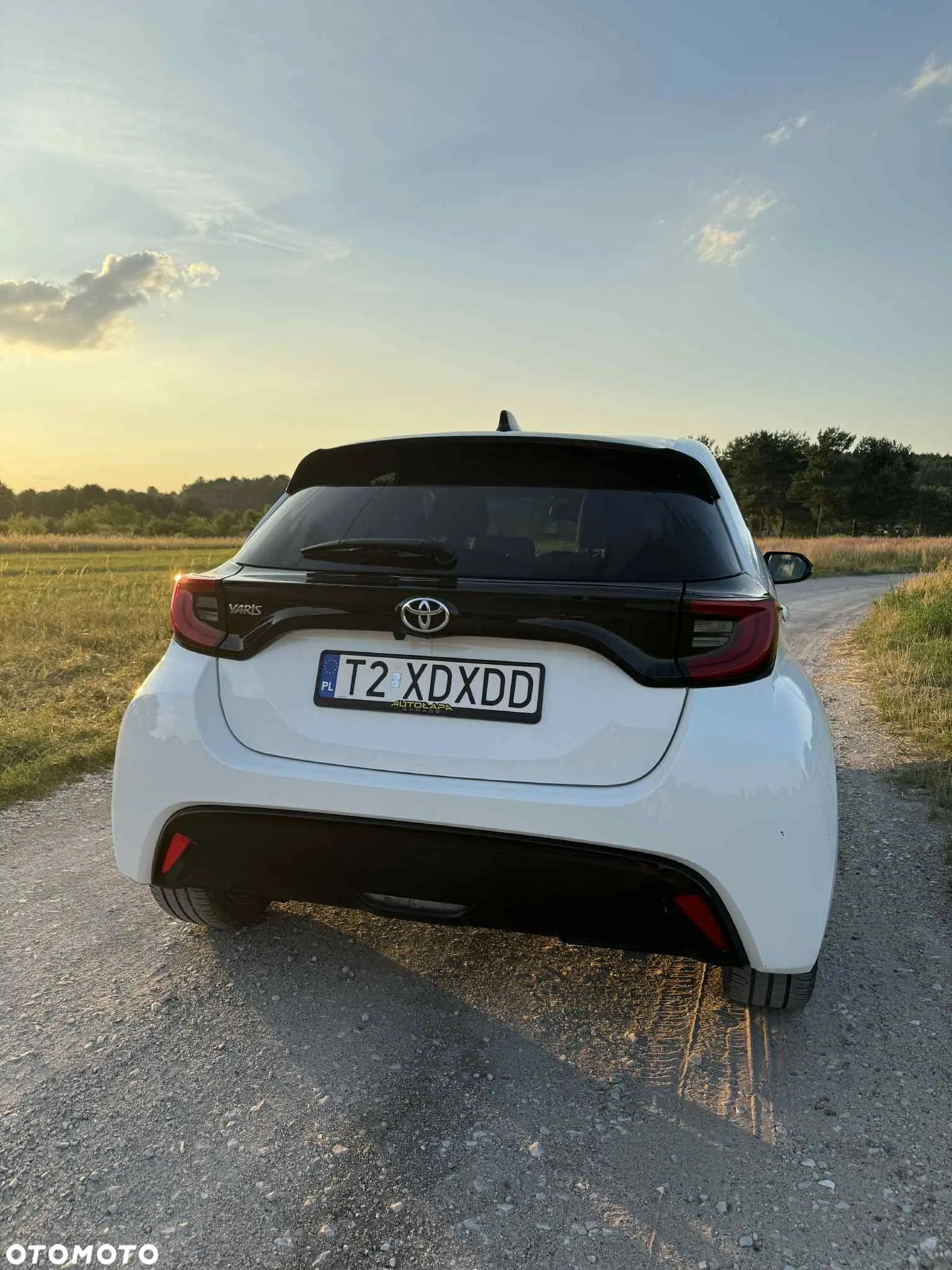 Toyota Yaris 1.5 Executive - 25