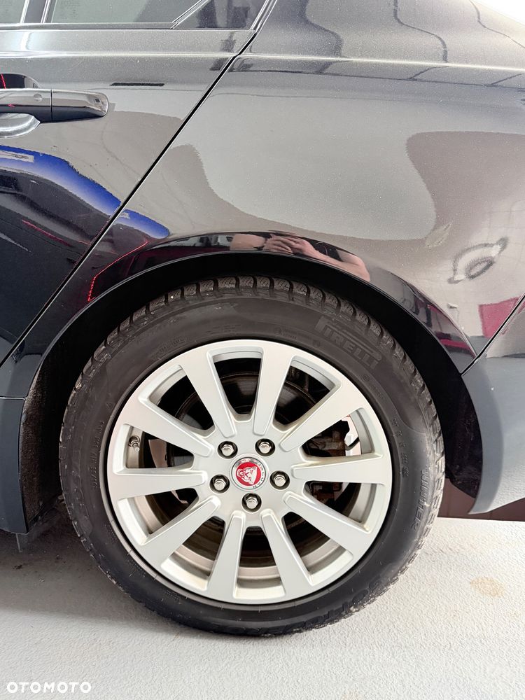 Jaguar F-Pace 2.0 i4D RWD R-Sport - 5
