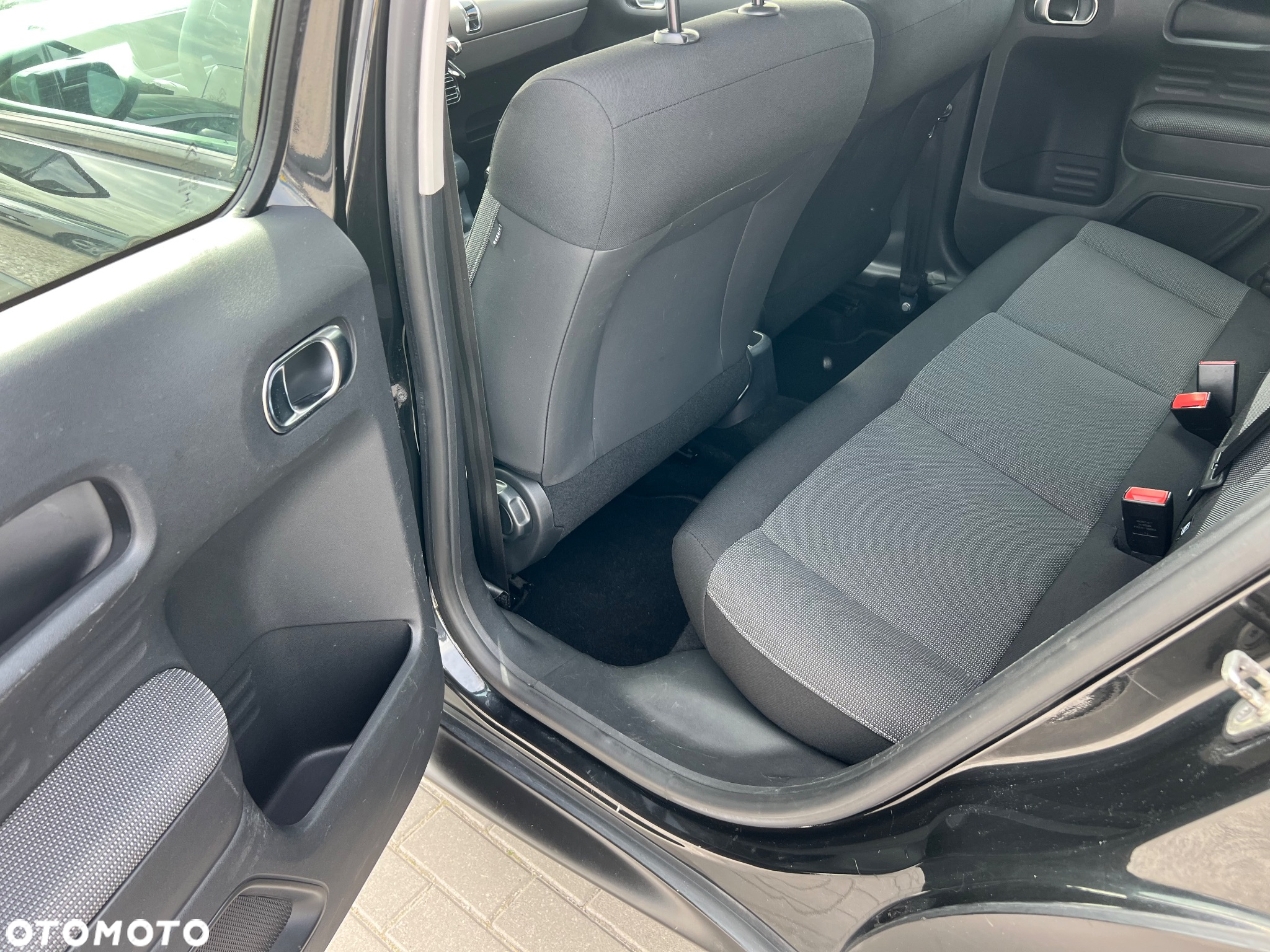 Citroën C4 Cactus BlueHDi 100 Stop&Start Business Class - 17