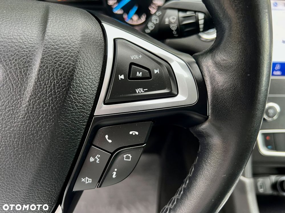 Ford Mondeo - 30