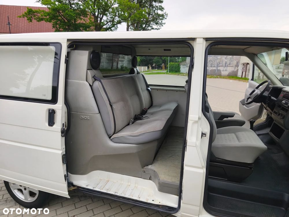 Volkswagen Transporter - 17
