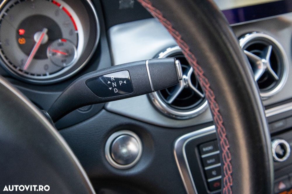 Mercedes-Benz GLA 200 (CDI) d 4Matic 7G-DCT AMG Line - 8
