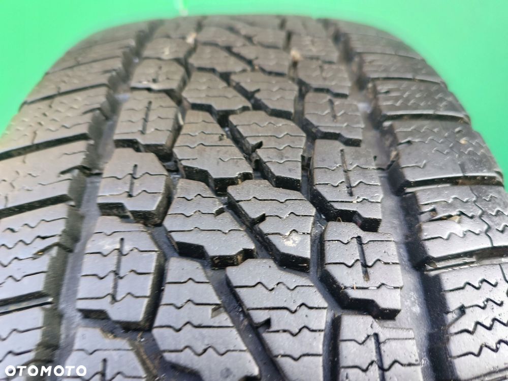215/70/15 c firestone vanhawk 2 winter, 2 szt 8,5 mm - 1