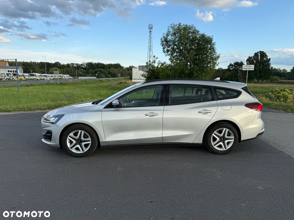 Ford Focus 1.5 TDCi Trend PowerShift - 2