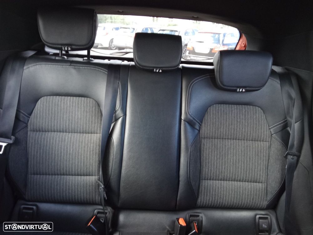 Renault Clio 1.0 TCe RS Line - 26