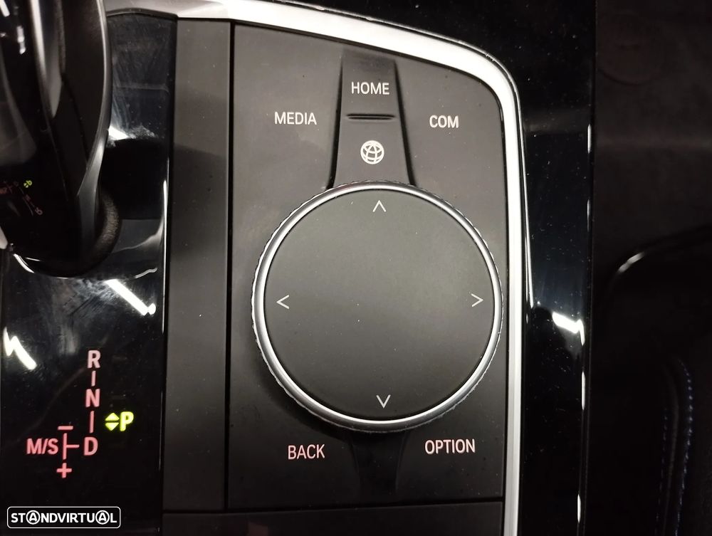 BMW 118 i Corporate Edition M Auto - 36