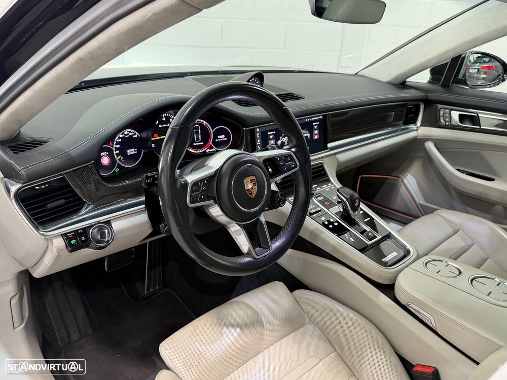 Porsche Panamera Sport Turismo Turbo S E-Hybrid - 10