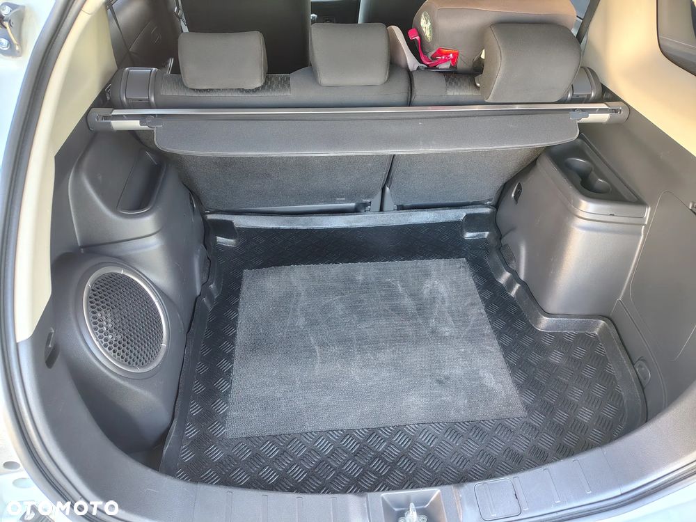 Mitsubishi Outlander 2.0 Intense 2WD - 15