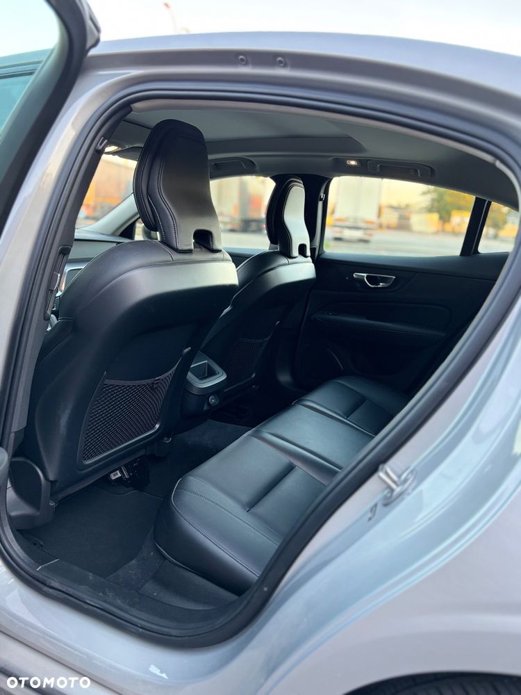 Volvo S60 - 27