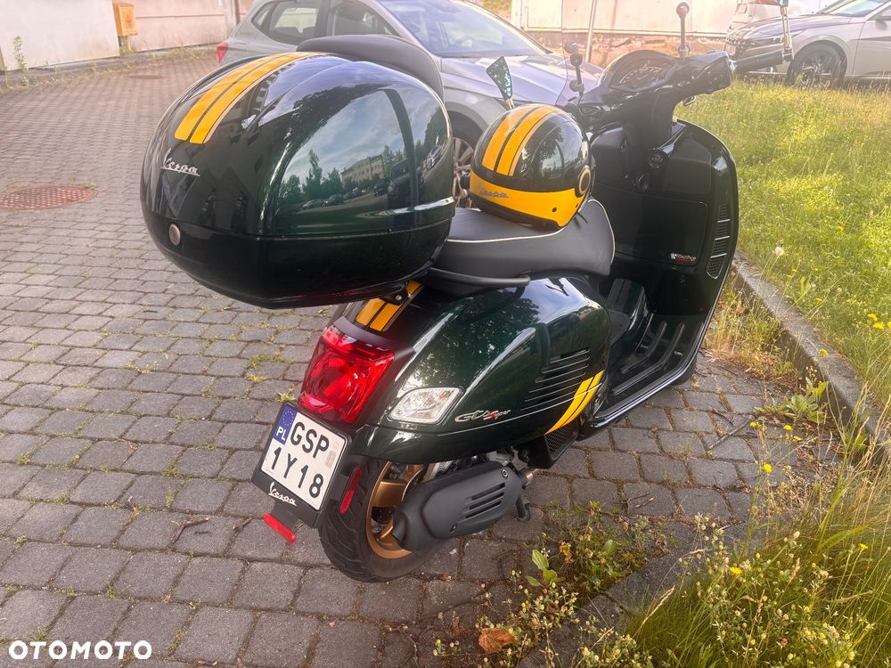 Vespa GTS - 1