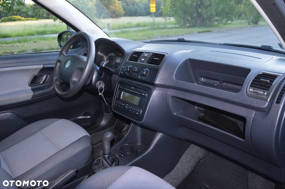 Skoda Fabia 1.4 16V Comfort - 8