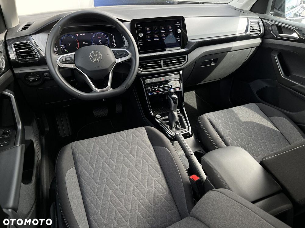 Volkswagen T-Cross - 23