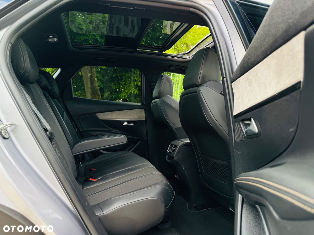 Peugeot 3008 1.5 BlueHDi GT Pack S&S EAT8 - 29