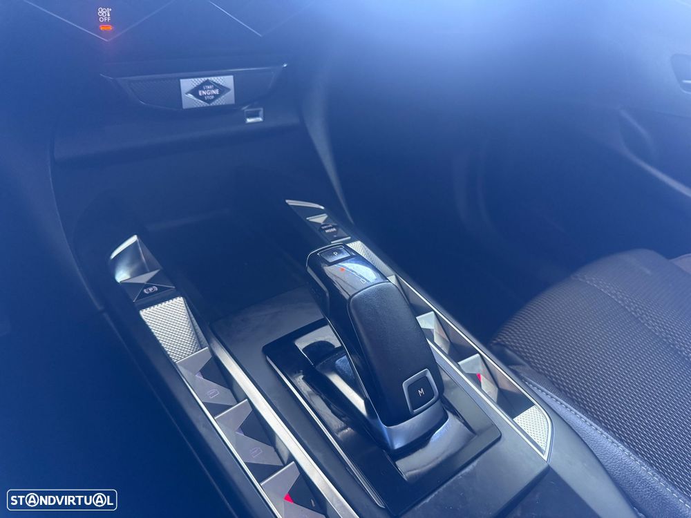 DS DS3 Crossback 1.2 PureTech So Chic EAT8 - 8
