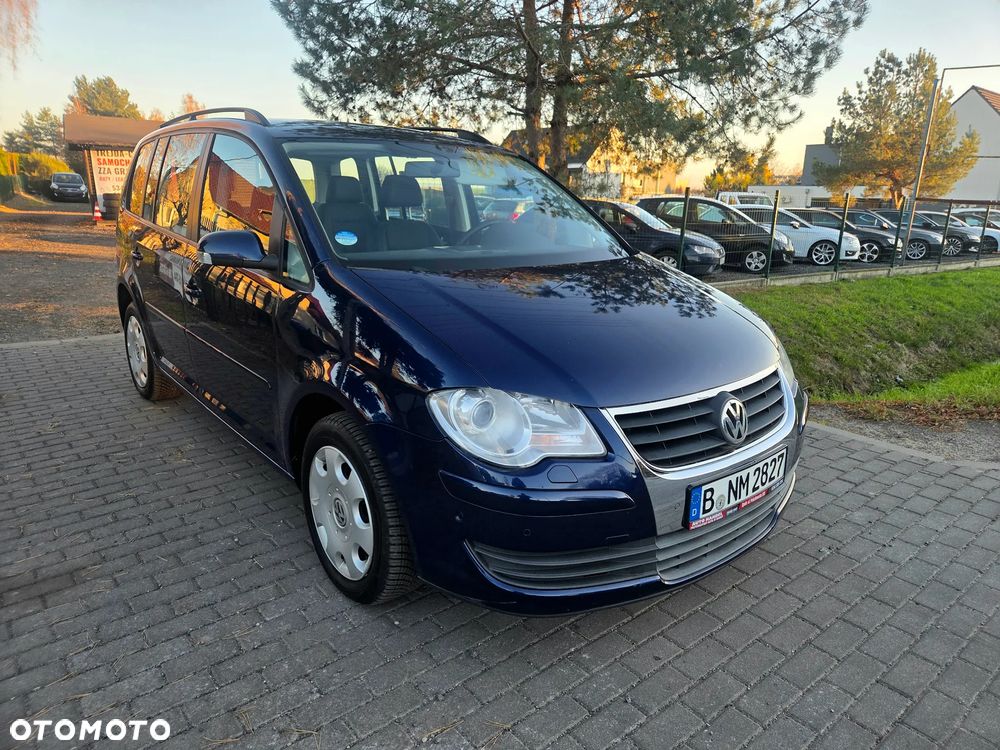 Volkswagen Touran 1.4 TSI Comfortline - 1