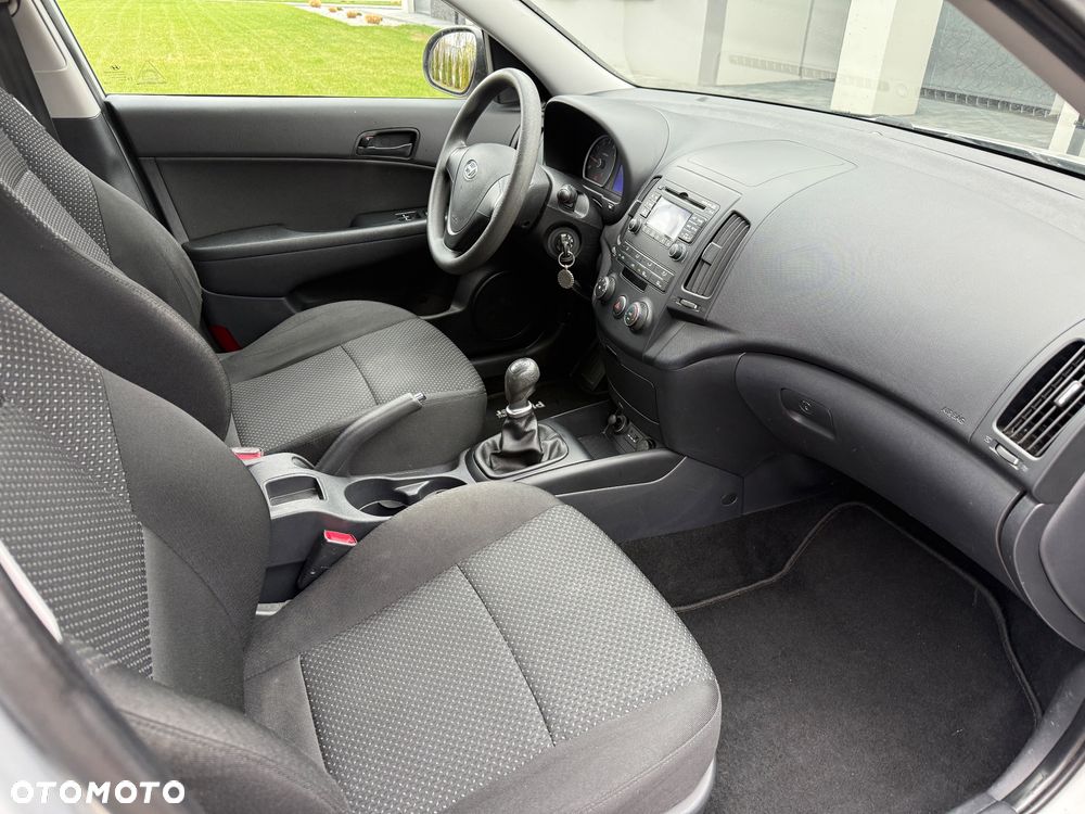 Hyundai i30 1.4 Classic - 6