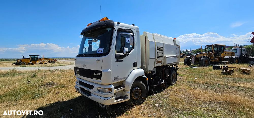 Mătură stradală DAF LF 55.180 instalație Scarab - 6